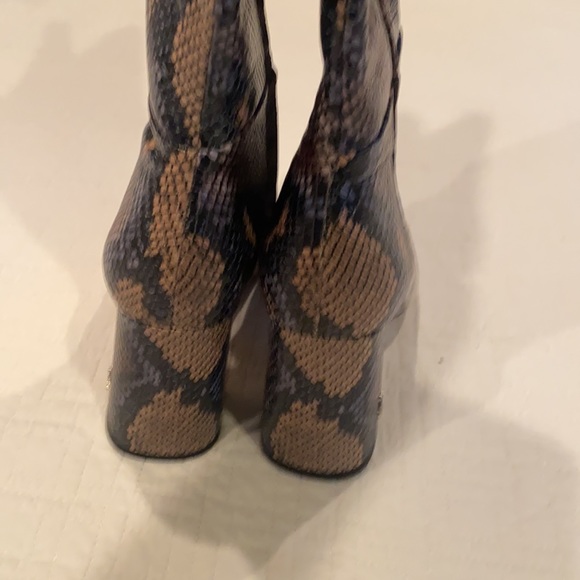 NWT SAM EDELMAN snake print Clarem boots - Picture 8 of 15